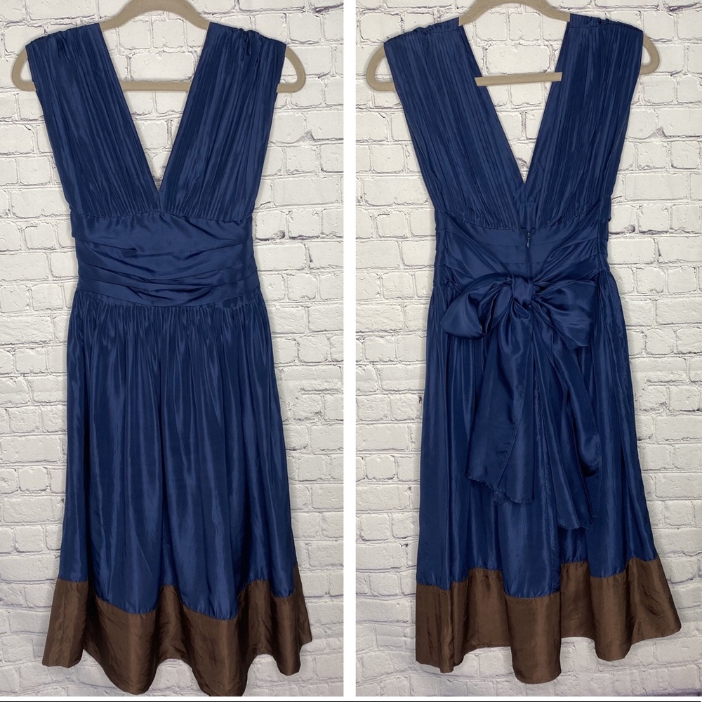 BCBGMaxAzria blue silk v-neck dress
